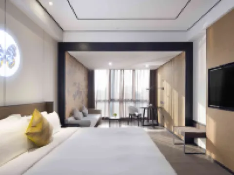 Paco Hotel (Huazhou Shifu Square) Hotels in Huazhou