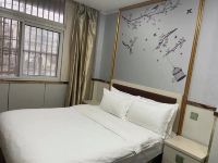 南京神九宾馆 - 九九温馨大床房