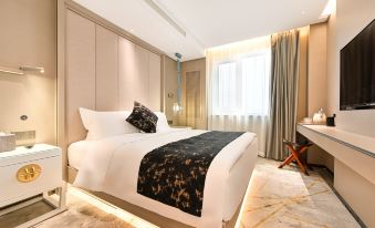 RIGHT Hotel (Beijing Guomao SKP Center)