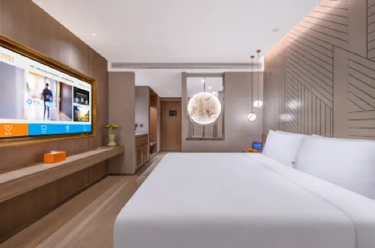 Orange hotel (Hebi Art Center Store)