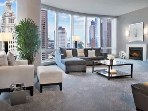 Trump International Hotel & Tower® Chicago