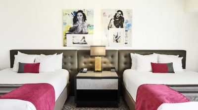 ウルトラヒップルームツインクイーンズシティビュー プラネット ハリウッド リゾート&カジノの写真