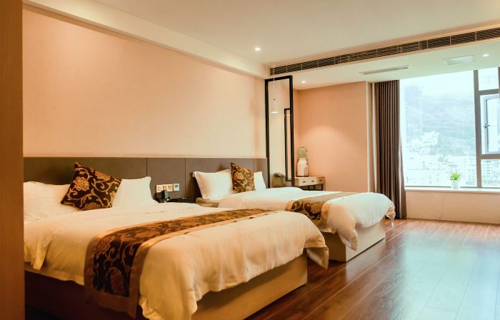 Yicheng Hotel
