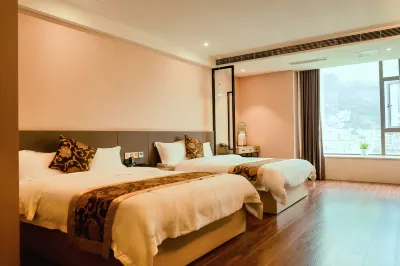 Yicheng Hotel Hotels in Leibo
