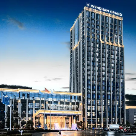 Wyndham Grand Taixing Downtown