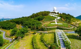 Qingdao Tiantai Mountain le'ai Hot Spring Art Hotel