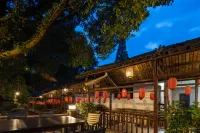 Floral Hotel·Laigui road Wang hotel (Donglin Temple Lushan cableway store) - بار