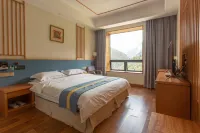 亞丁見山飯店（稻城亞丁景區亞丁村店） 稻城住宿飯店