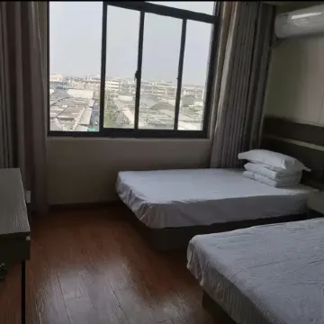 Jiayi Hotel Отели рядом с достопримечательностью «Хасин Цин Цин Бань»
