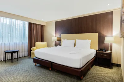 Hilton Mexico City Airport Hotels near Av. Paseo de la Reforma