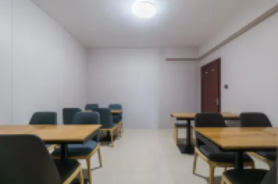 如家睿柏·雲飯店（寧德萬達廣場店）