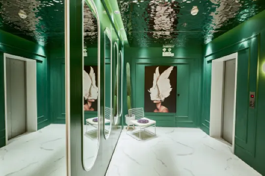 DAILY HOTEL (Guangzhou Panyu Changlong Xiajiao Metro Station Store) Отели рядом с достопримечательностью «HongShuWan JiaJu BoLan ZhongXin»