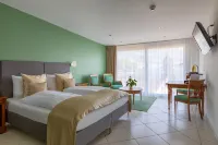 Swiss-Chalet Merlischachen - Romantik Schloss-Hotel am See Hotels in Root
