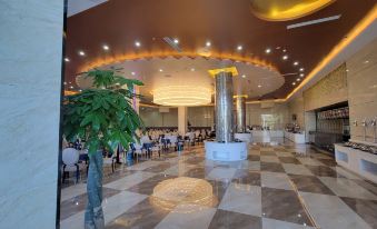 Weihai Lu Yuan Jin Shang Yi International Hotel