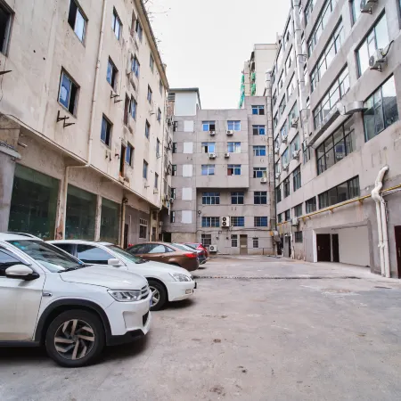 CHAMJOY Hotel (Jinhua High-Speed Rail Station Yongsheng Shopping Center)
