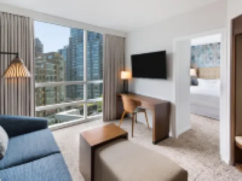 ฮิลตันแวนคูเวอร์ดาวน์ทาวน์ โรงแรมในแวนคูเวอร์