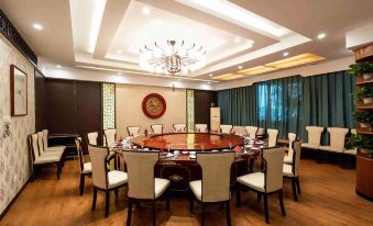 Taibai Restaurant Boutique Garden Hotel (Jining North Bus Station Vocational and Technical College)