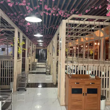 Yangquan Yuebin Taohuayuan Resort