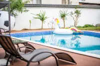 Deer  Panoramic View of Taihu Hot Spring Home Party Club - Villas
