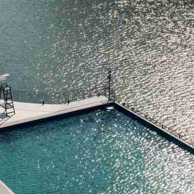 那雲度假村懸崖上的天空之城 Hotel Exterior