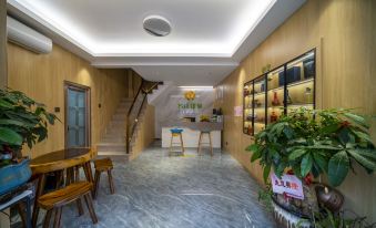Mingjia Impression Hotel (Zhangzhou Wanda Branch)