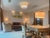 Lianzhou International Hotel