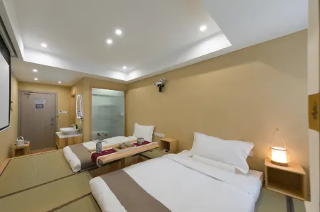 Aiyue Hotel（Ningbo Railway Station North Square）