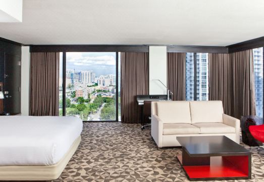 힐튼 마이애미 다운타운 객실