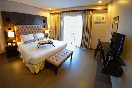 N Hotel
