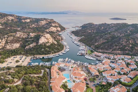 W 사르디니아 - 폴투 콰투