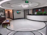 Guangyuan Yunhai Hotel - parking