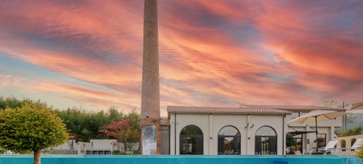 Moganshan Dashuxia · Creek Tracing Swimming Pool Mingsha Wenquan Vacation Boutique Stay Hotel di Deqing