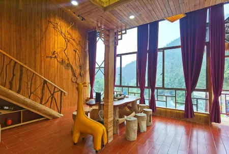 Qingyuan Bijia Mountain Yuanshe Mountain Villa Отели рядом с достопримечательностью «Qingyuan Museum»