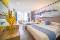 Zhubao Hotel (Wuzhou Municipal Plaza Center Branch) - con vista montagne