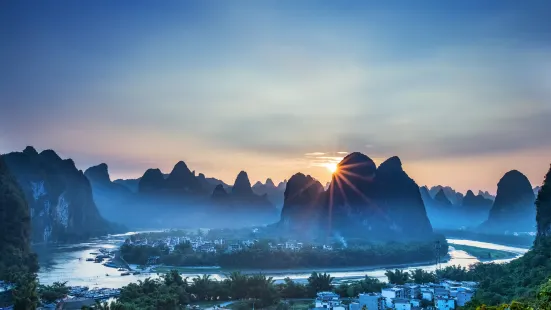 Yangshuo Hospital  Panoramic Starry Sky Pool·Parent-child Mountain Luxury Holiday GardenVilla Beauty