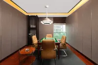 Celebrity Deyang Hotel - Bathtub