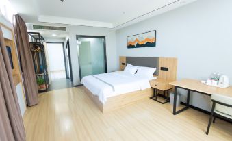 GreenTree Inn Smart Select Hotel (Taixing Huangqiaozhen Government Store)