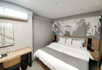 Shankee Hotel (Queshan Jinshan Avenue)