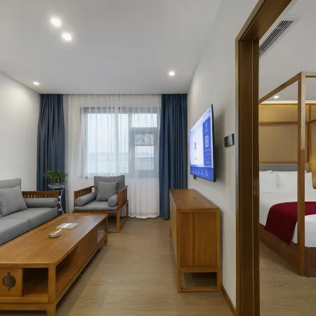 QIANNA HOTEL GLORIOUS(Xinxiang Store)