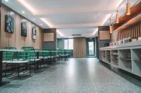 Shankee Tea Style Hotel (Gaoping Hongqi Shenghuo Square) Hotels in Gaoping
