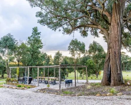 Canyonleigh Retreat Hotels in Bowral