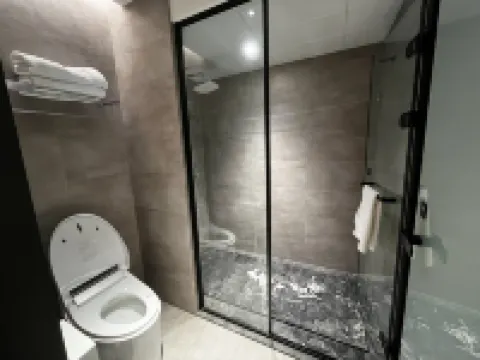 Xiandai Holiday Hotel