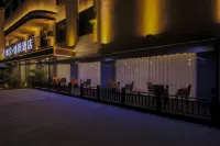 Linyi Yawen Yijing Hotel (City People's Hospital)