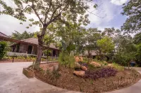Phapok Eco Resort Hotels in 