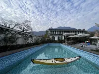 Bingzhong Luo Tingkexi Art Homestay Hotels in Gongshan