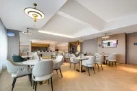 Atour Hotel Taizhou Linhai Toumen Port New District Jili Square