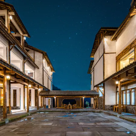 DAIYUE·SHANYIN HOMESTAY