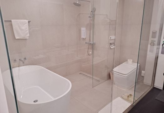 라센느관광호텔