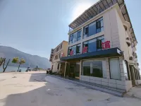 Xiandao Lake Shore Hotel