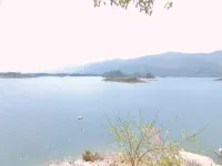 Xiandao Lake Shore Hotel Hotels in Yangxin